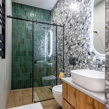 Apartment Avangard Hazova Ii *